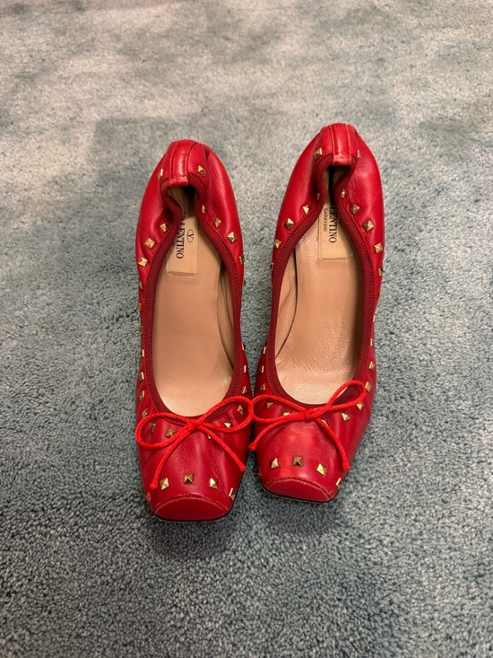 Valentino Garavani Shoes - Valentino Garavani Red Leather Rockstud Ballet Flats